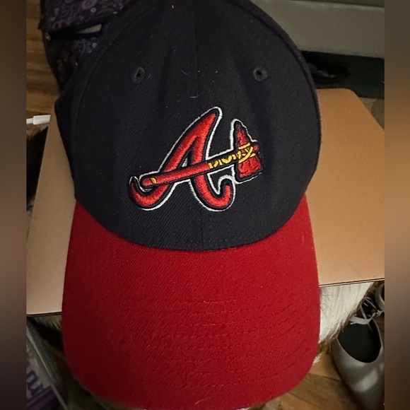 New Era Officially licensed MLB Atlanta Braves Chop Ballcap - like NWOT -Sz -M/L - Picture 1 of 7